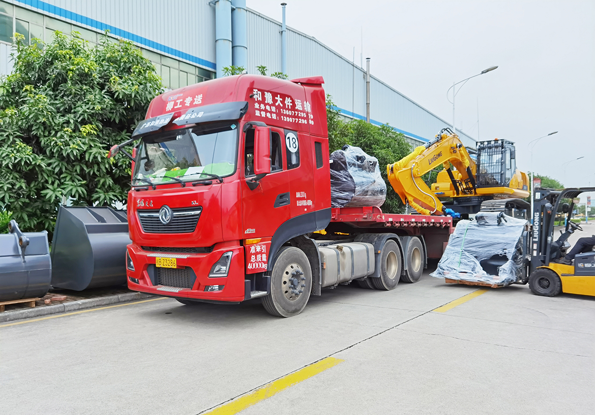 Sales hit a record high in October, Liugong's overseas accessories made great success in adversity!