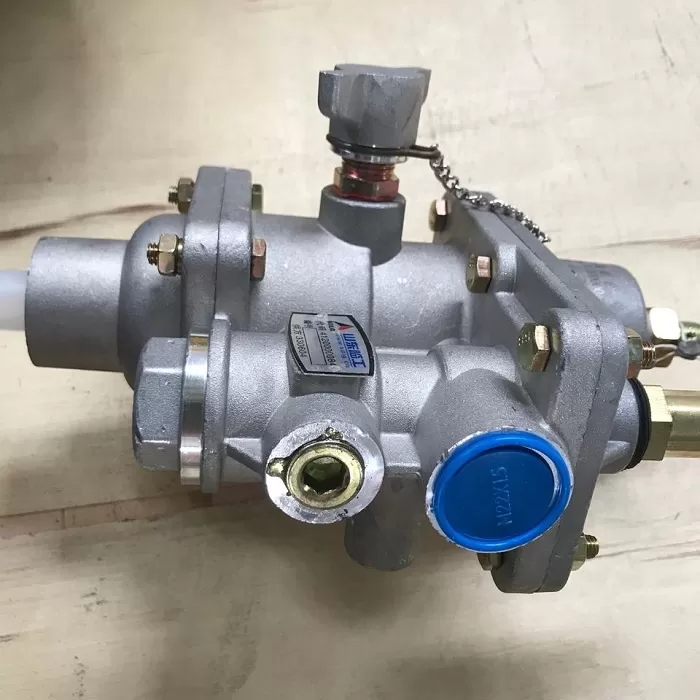 Wheel Loader 803004037 4120000084 Oil & Water separator 