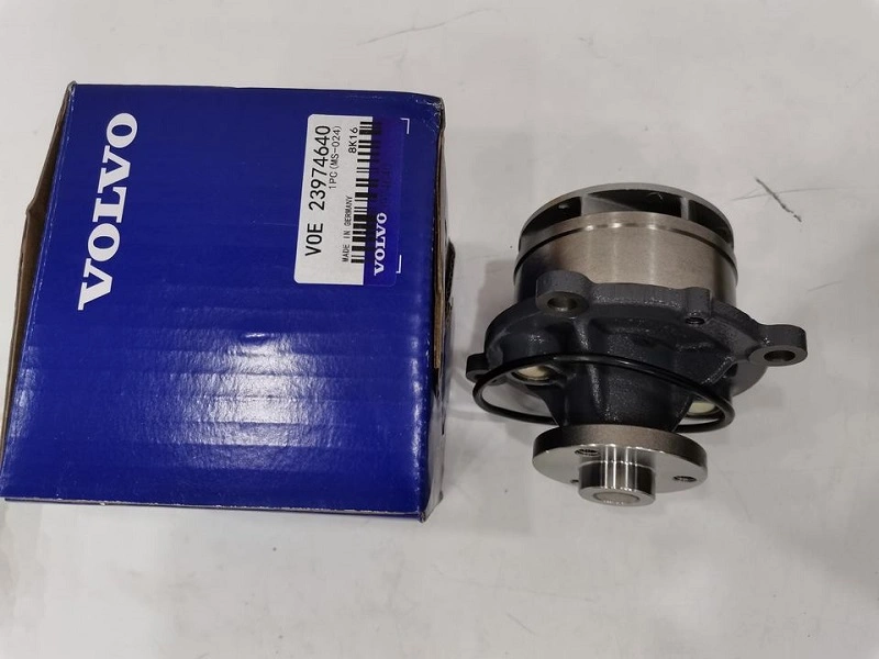 VoIvo Truck Engine Parts VOE23974640 Coolant Water Pump 