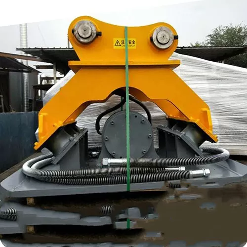 Hydraulic compactor of excavator 